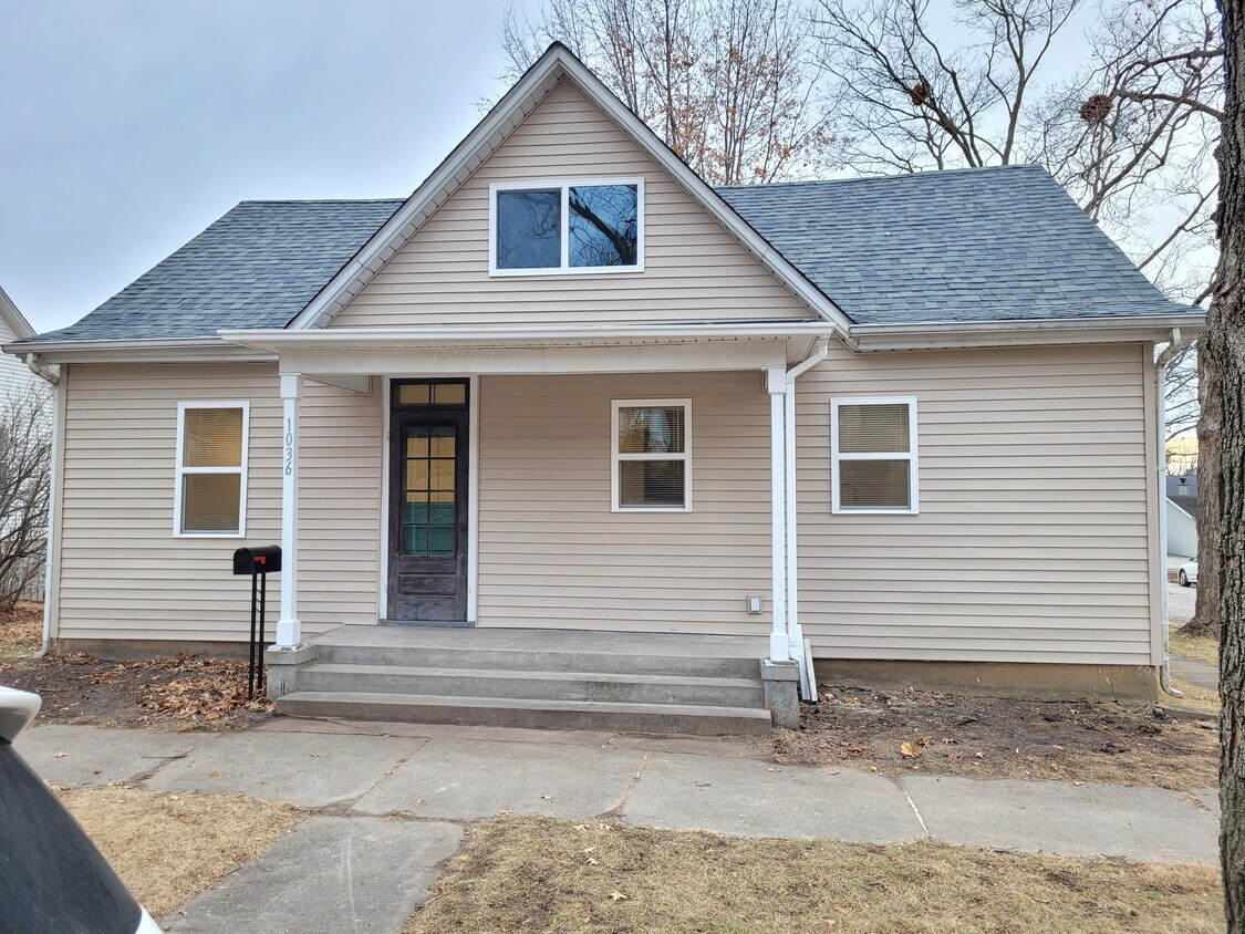 1036 Avenue C, Fort Madison, IA 52627 House Rental in Fort Madison