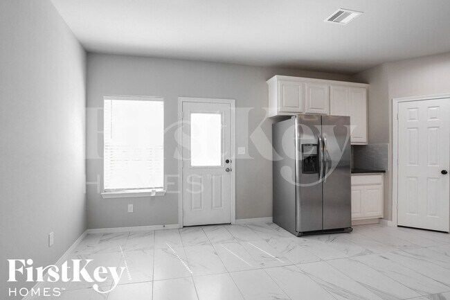 Foto del edificio - 7238 Foxtail Mdw Ct