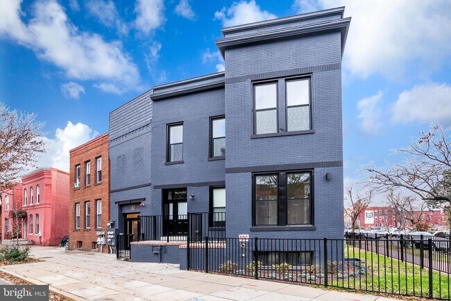 Front Building - 1101 Florida Ave NE