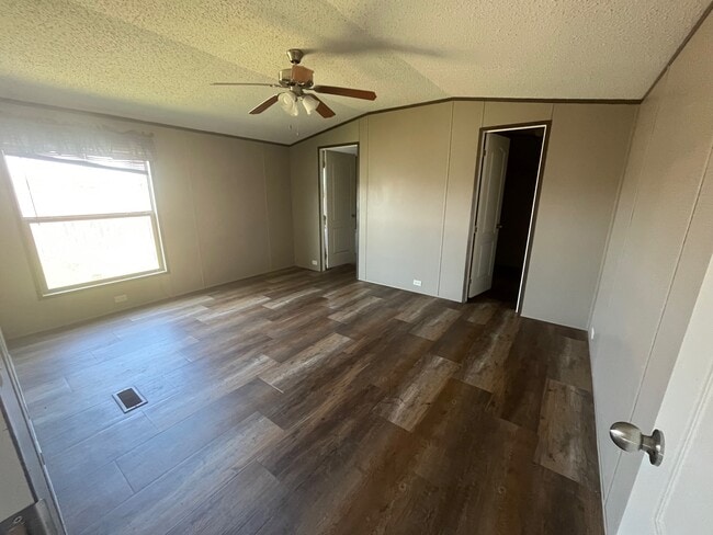 Building Photo - 8548 Gulf Hwy