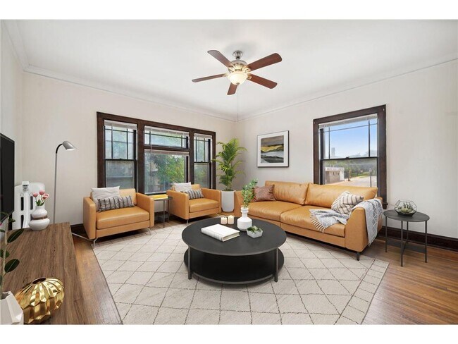 Foto del edificio - 1910 1st Ave S