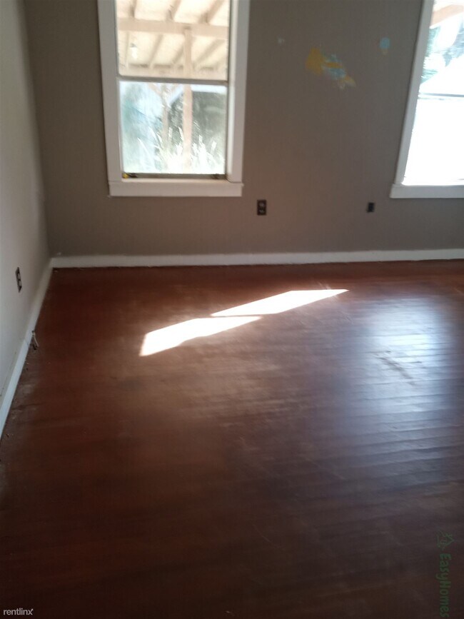 Foto del edificio - 4 br, 2 bath House - 2076 May Street