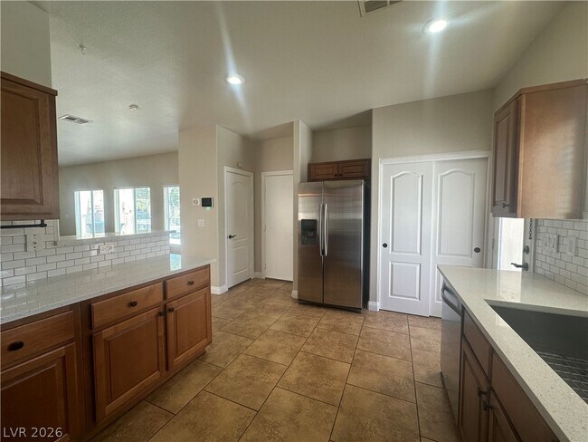 Foto del edificio - 9007 Mossy Hollow Ave