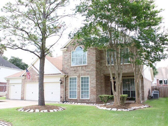 Building Photo - 3204 Coral Ridge Ct