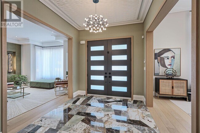 Photo du bâtiment - 500 Warren Rd