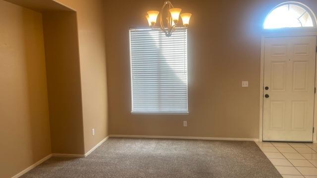Foto del edificio - 932 W Pebble Dr