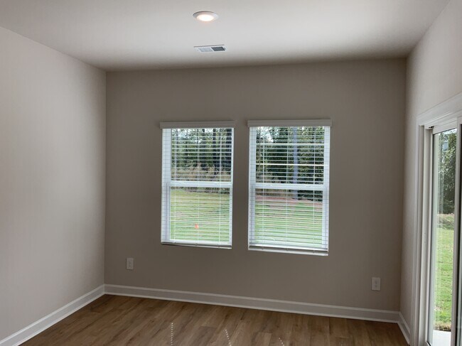 Building Photo - 521 Crowder Pl