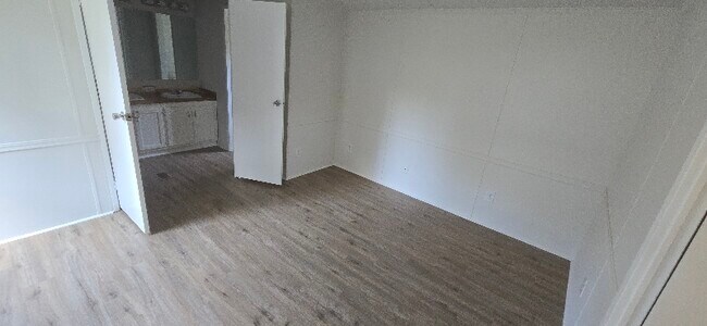 Building Photo - 546 Osprey Creek Cir