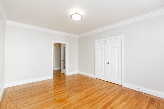 Building Photo - 1610 Lombard St