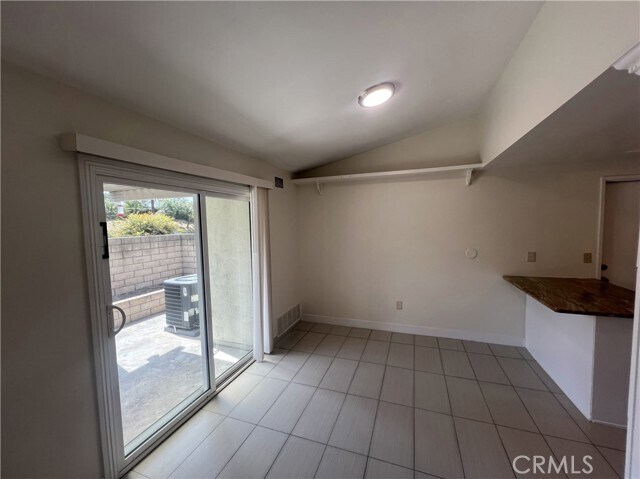 Building Photo - 5444 Cajon Ave