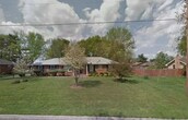 Primary Photo - 3 bd/2 bth w/huge bonus room. Fenced yard