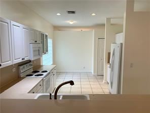 Building Photo - 4 br, 2.5 bath House - 4715 NW 119th Ave
