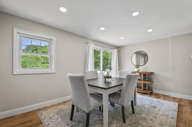 Building Photo - 309 Prospect St