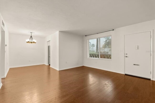 Building Photo - 1140 S Orlando Ave