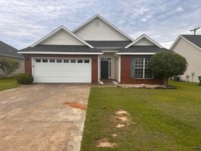 Building Photo - 123 Larkspur Ln