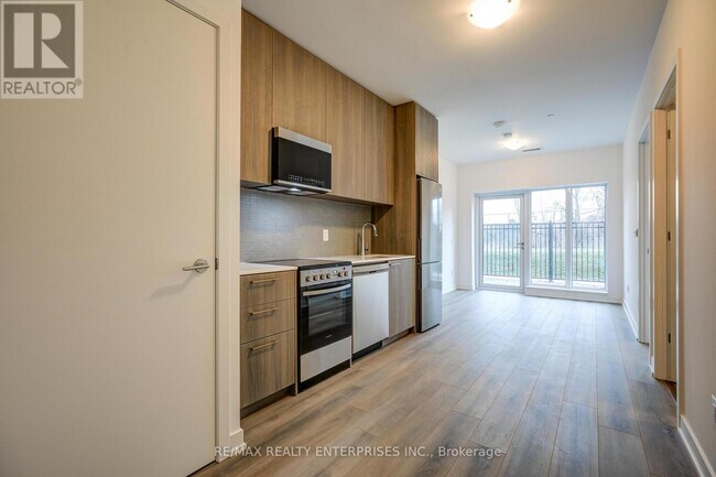 Building Photo - 7439 Kingston Rd