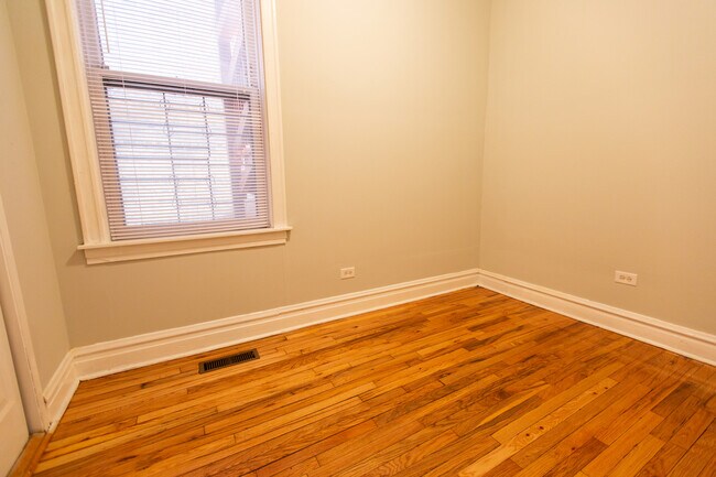 Foto del edificio - 2322 W Thomas St
