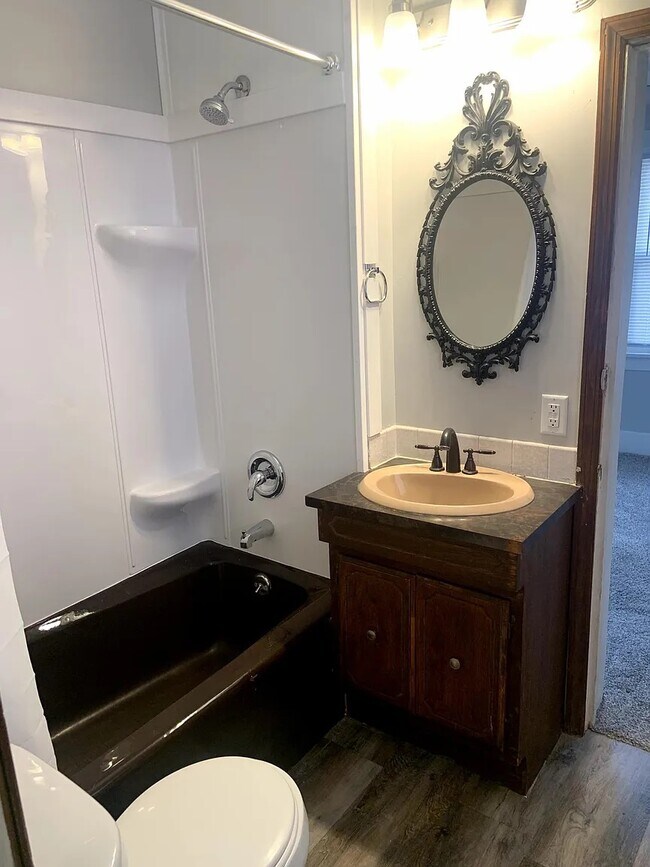 Foto del edificio - 411 Voorhis St