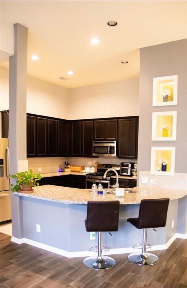 Foto del edificio - 9515 Arrowhead Terrace Ln