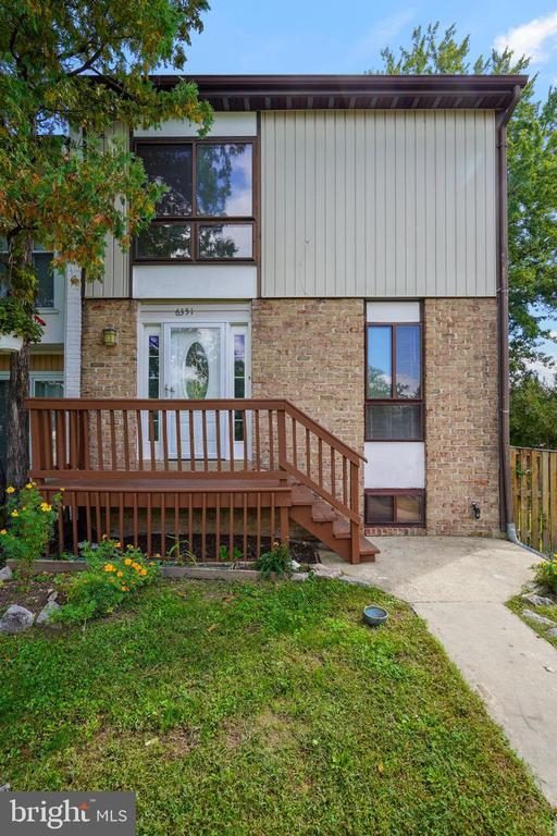 Building Photo - 6351 Rockshire St