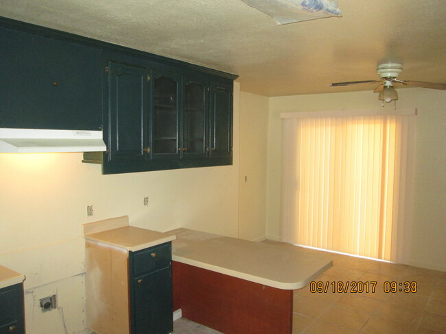 Foto del edificio - 2 bedroom, 2 baths, 1 car garge House