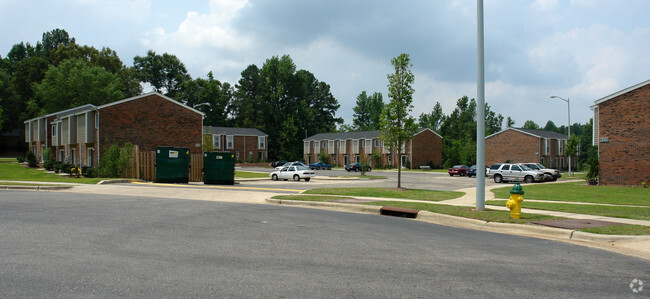 Exterior - Rosehill Gardens