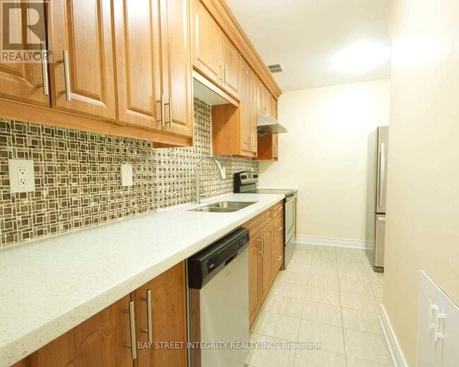 Building Photo - 100-1100 Mornelle Ct