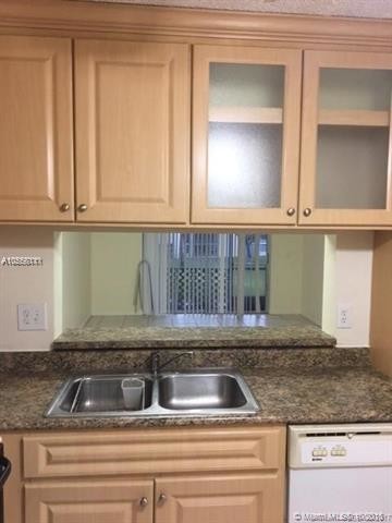 Foto del edificio - 2305 NW 89th Dr