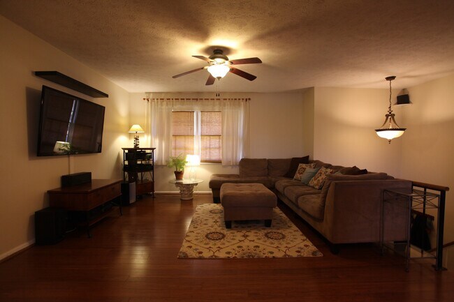 Foto del edificio - 1031 Felton Ln