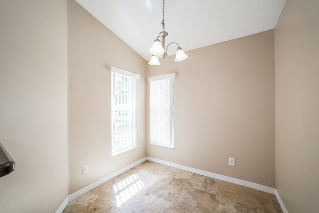 Building Photo - 1451 Stoneywood Way
