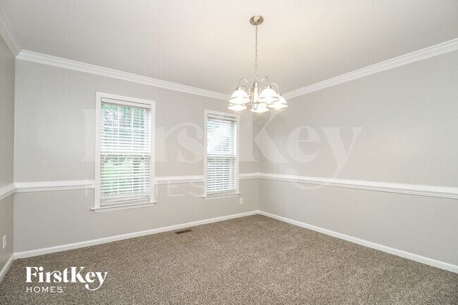 Foto del edificio - 4911 Heritage Woods Ct