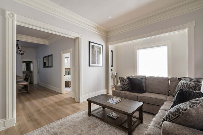 Foto del edificio - 529 NW 21st Ave