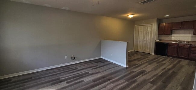 Foto del edificio - 2911 SE 52nd Ave