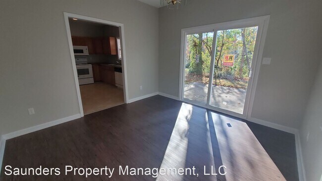 Building Photo - 3 br, 2.5 bath House - 4350 Wakeman Dr