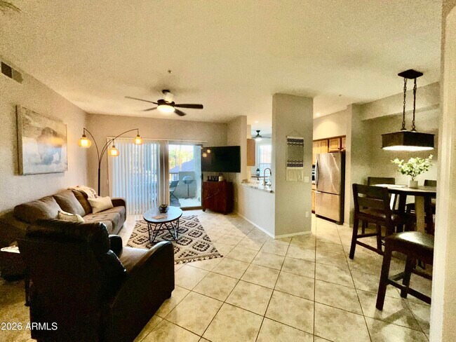 Foto del edificio - 14950 W Mountain View Blvd