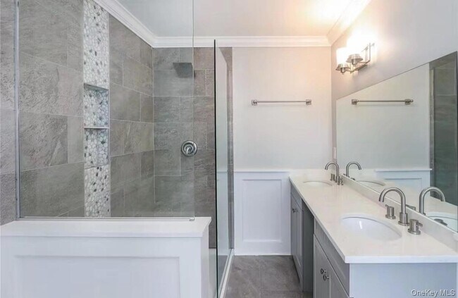 Foto del edificio - 335 Gillette St