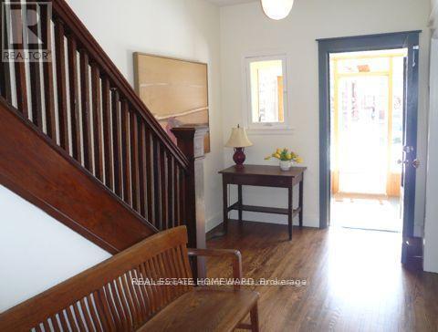 Photo du bâtiment - 128 Galley Ave