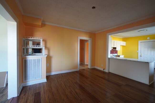 Foto del edificio - 606 W Tunstall St