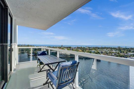 Foto del edificio - 20515 E Country Club Dr