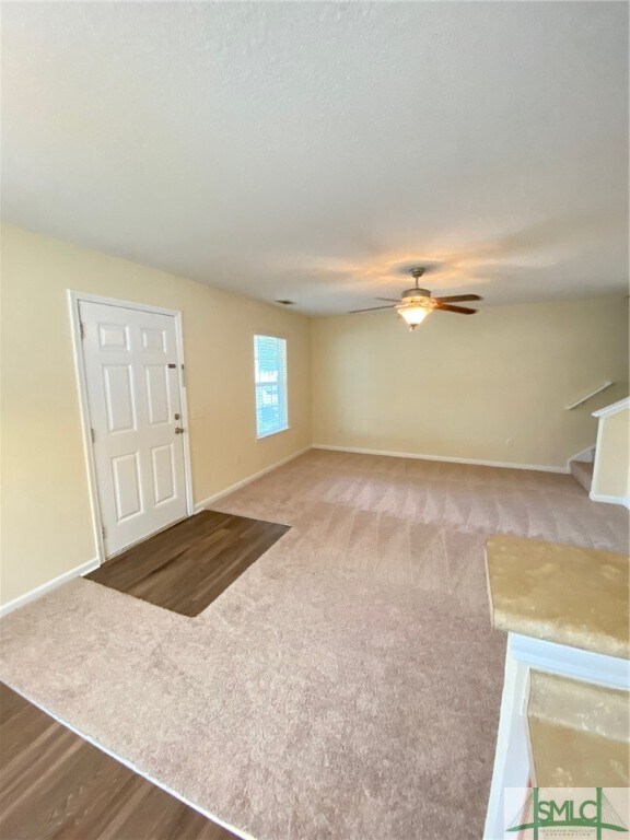 Building Photo - 27 Rosa Ln