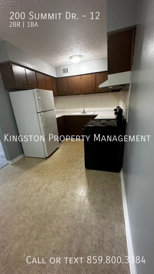 Building Photo - Charming 2-bedroom Apartment Available MOV...