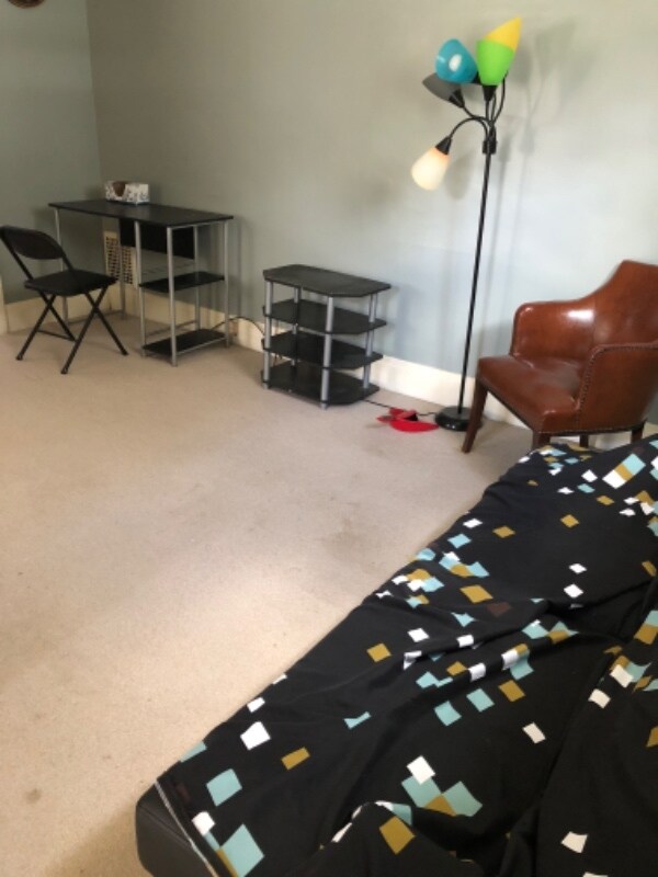 147 W Winspear Ave, Buffalo, NY 14214 Room for Rent in Buffalo, NY