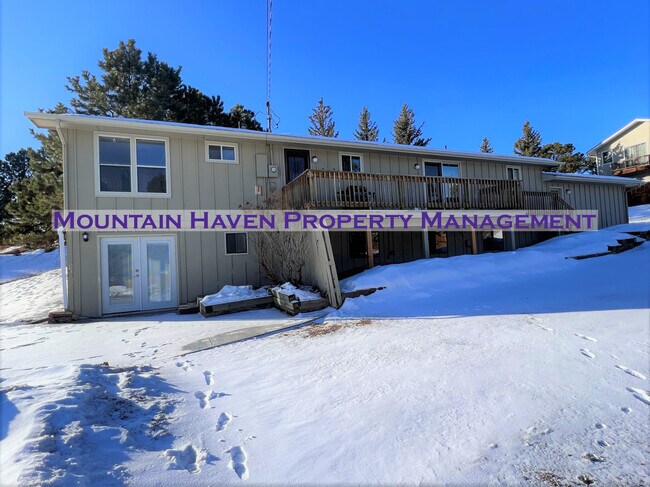 Building Photo - 30481 Chestnut Dr