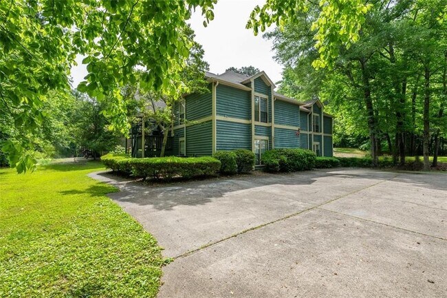 Foto del edificio - 3067 Steeplechase Dr