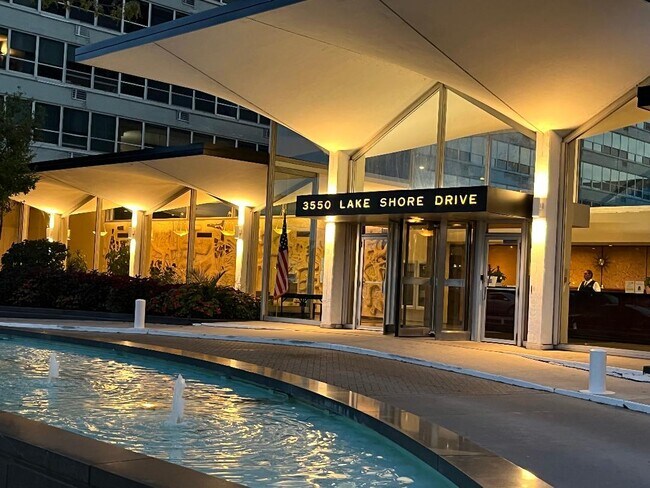 Foto del edificio - 3550 N Lake Shore Dr