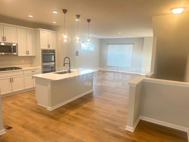 Building Photo - 2934 W New York St