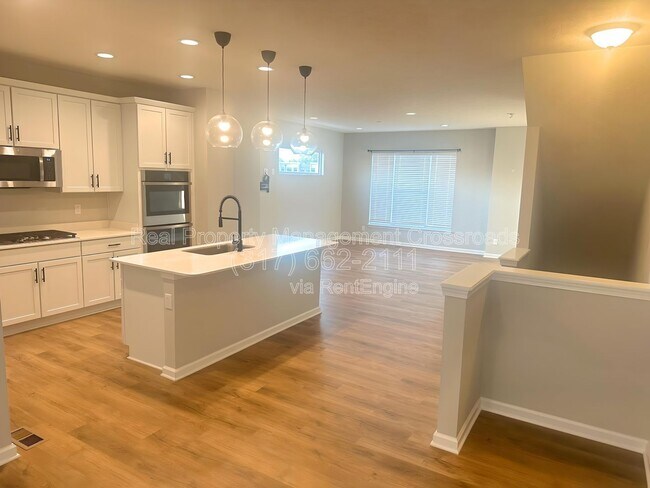 Foto del edificio - 2934 W New York St