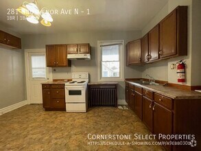 Building Photo - 281 Grosvenor Ave N