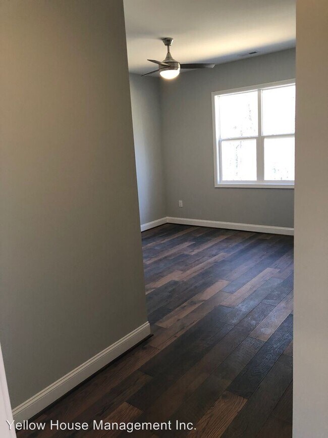 Foto del edificio - 214 Howell St