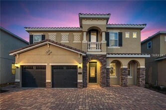 Building Photo - 241 Lasso Dr